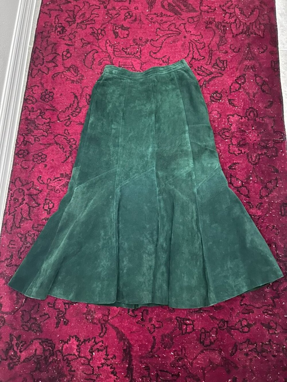 Vintage Cedars 100% Leather Suede Dark Green Midi Skirt Size 6
